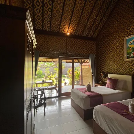 Tebu Menjangan Homestay Banyuwedang Exterior photo
