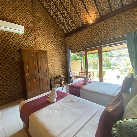 Tebu Menjangan Homestay Banyuwedang Exterior photo